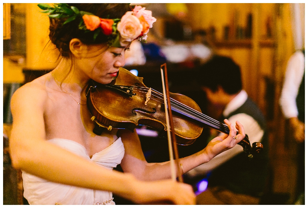 For the modern couple planning their wedding in NY, NJ + PA. Real weddings, engagements, inspiration + more!