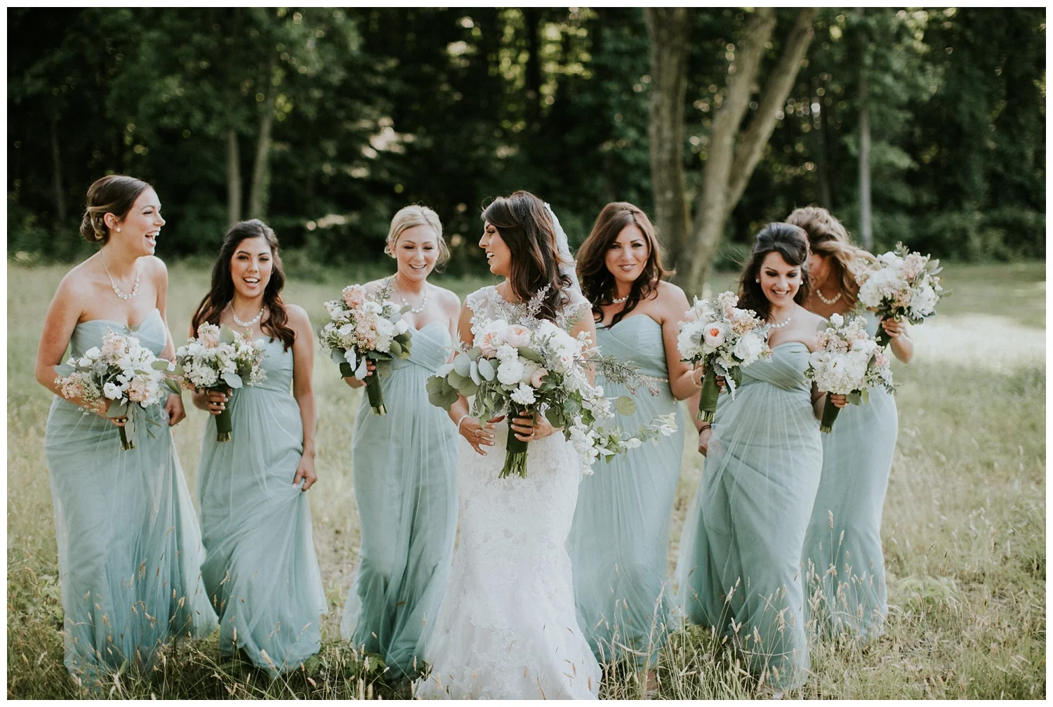 For the modern couple planning their wedding in NY, NJ + PA. Real weddings, engagements, inspiration + more!