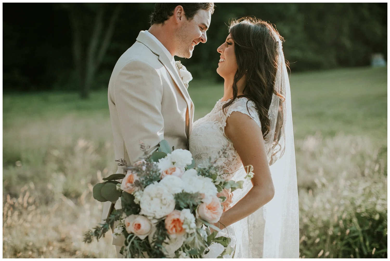 For the modern couple planning their wedding in NY, NJ + PA. Real weddings, engagements, inspiration + more!