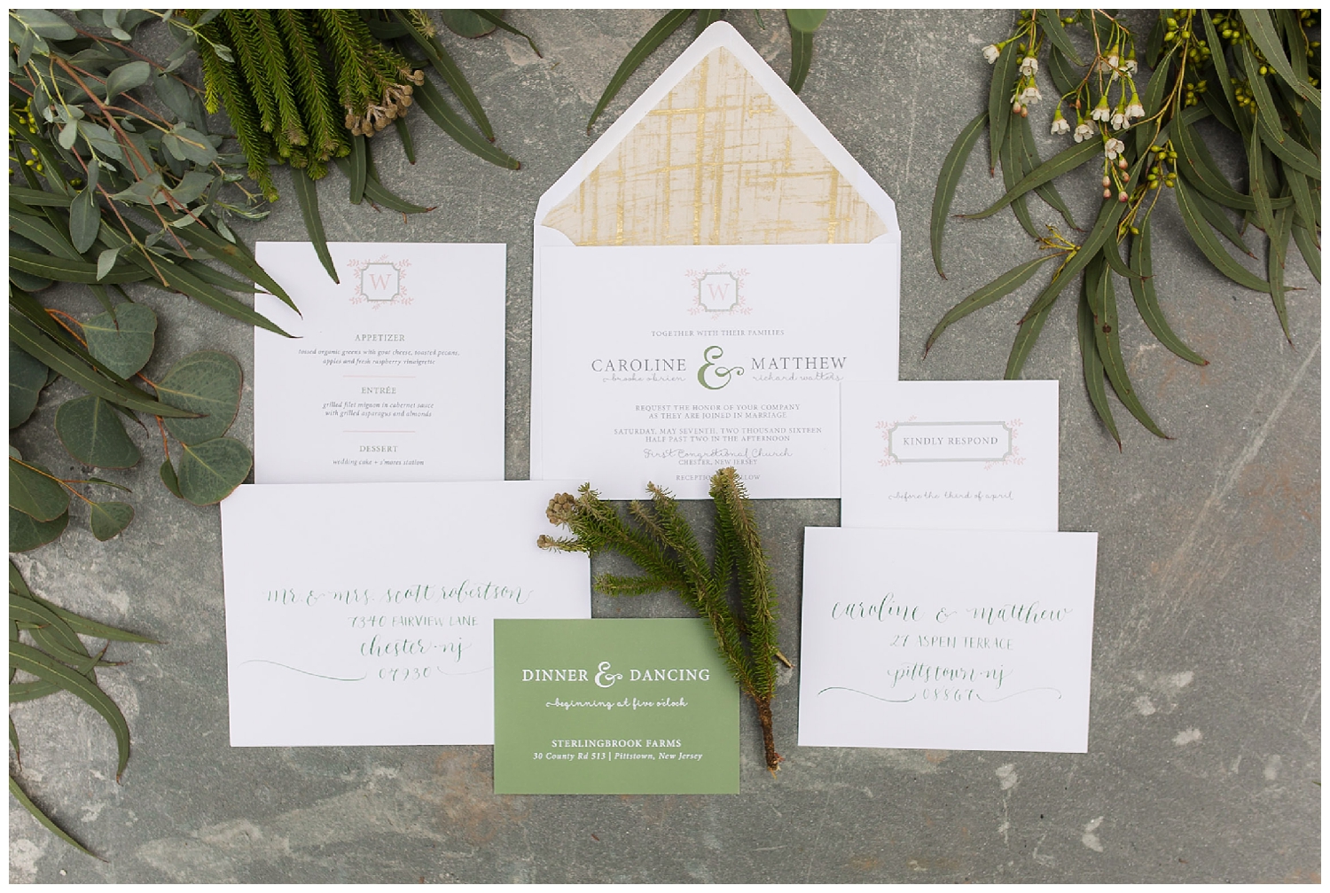 For the modern couple planning their wedding in NY, NJ + PA. Real weddings, engagements, inspiration + more!