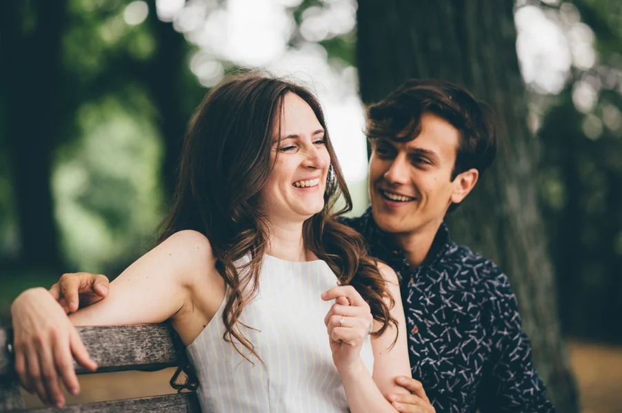 For the modern couple planning their wedding in NY, NJ + PA. Real weddings, engagements, inspiration + more!