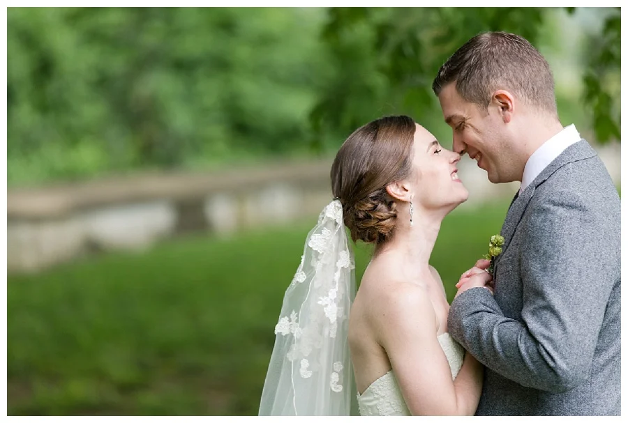 For the modern couple planning their wedding in NY, NJ + PA. Real weddings, engagements, inspiration + more!