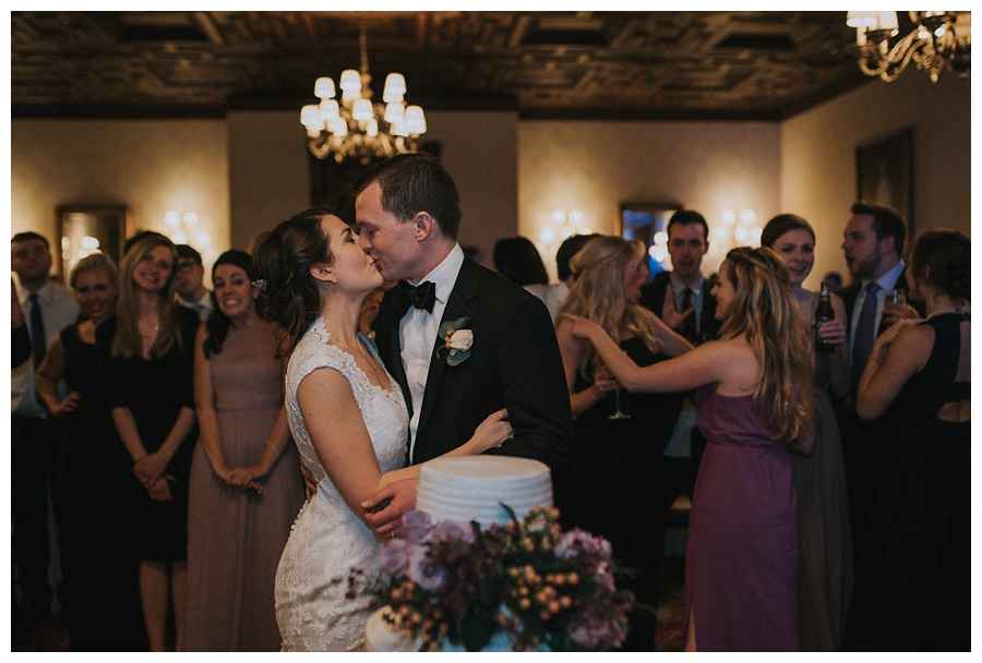 For the modern couple planning their wedding in NY, NJ + PA. Real weddings, engagements, inspiration + more!