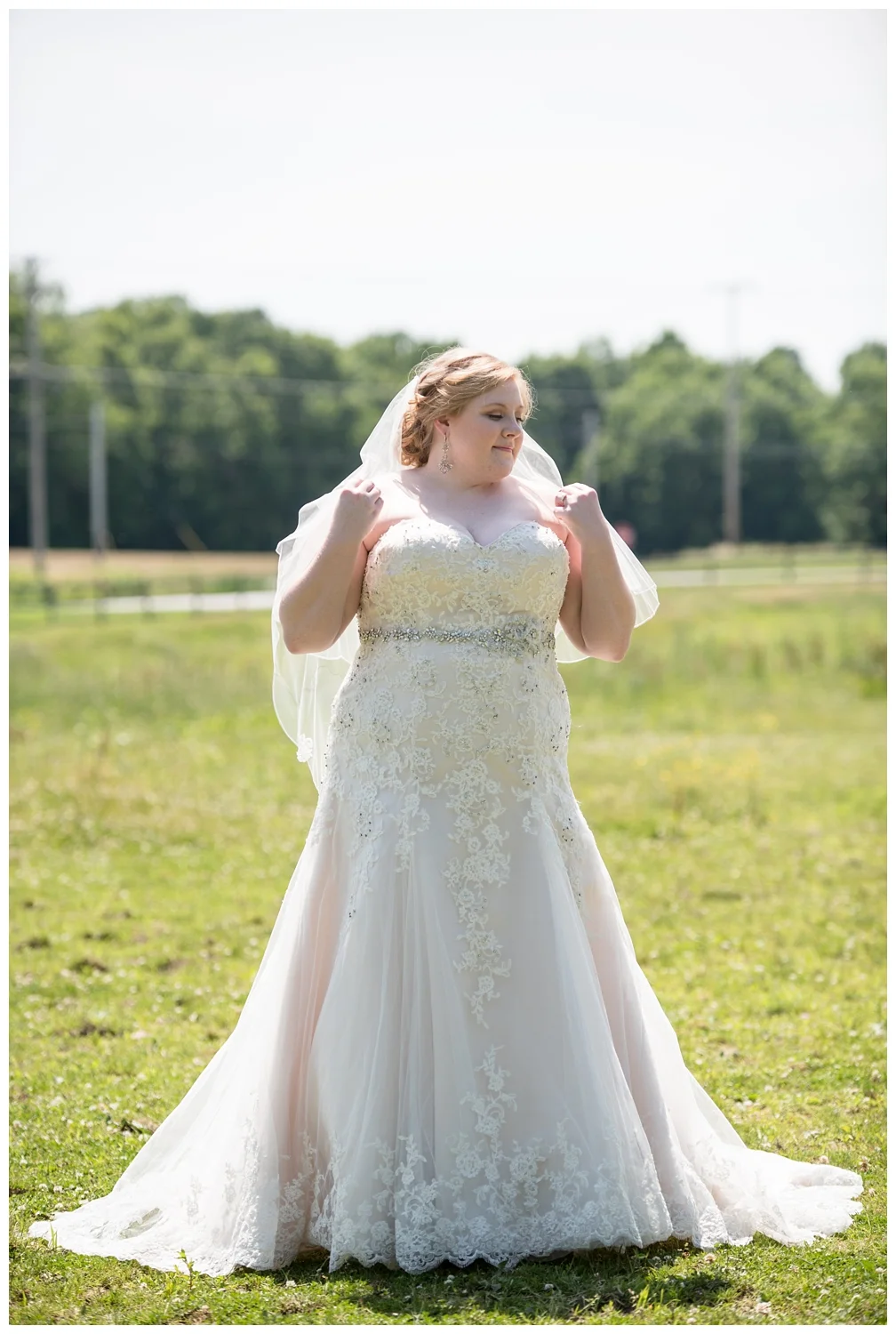 For the modern couple planning their wedding in NY, NJ + PA. Real weddings, engagements, inspiration + more!