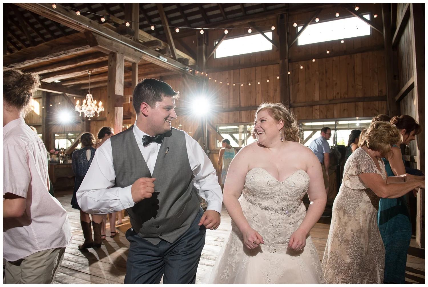 Rustic Acres Farm wedding_0159.jpg