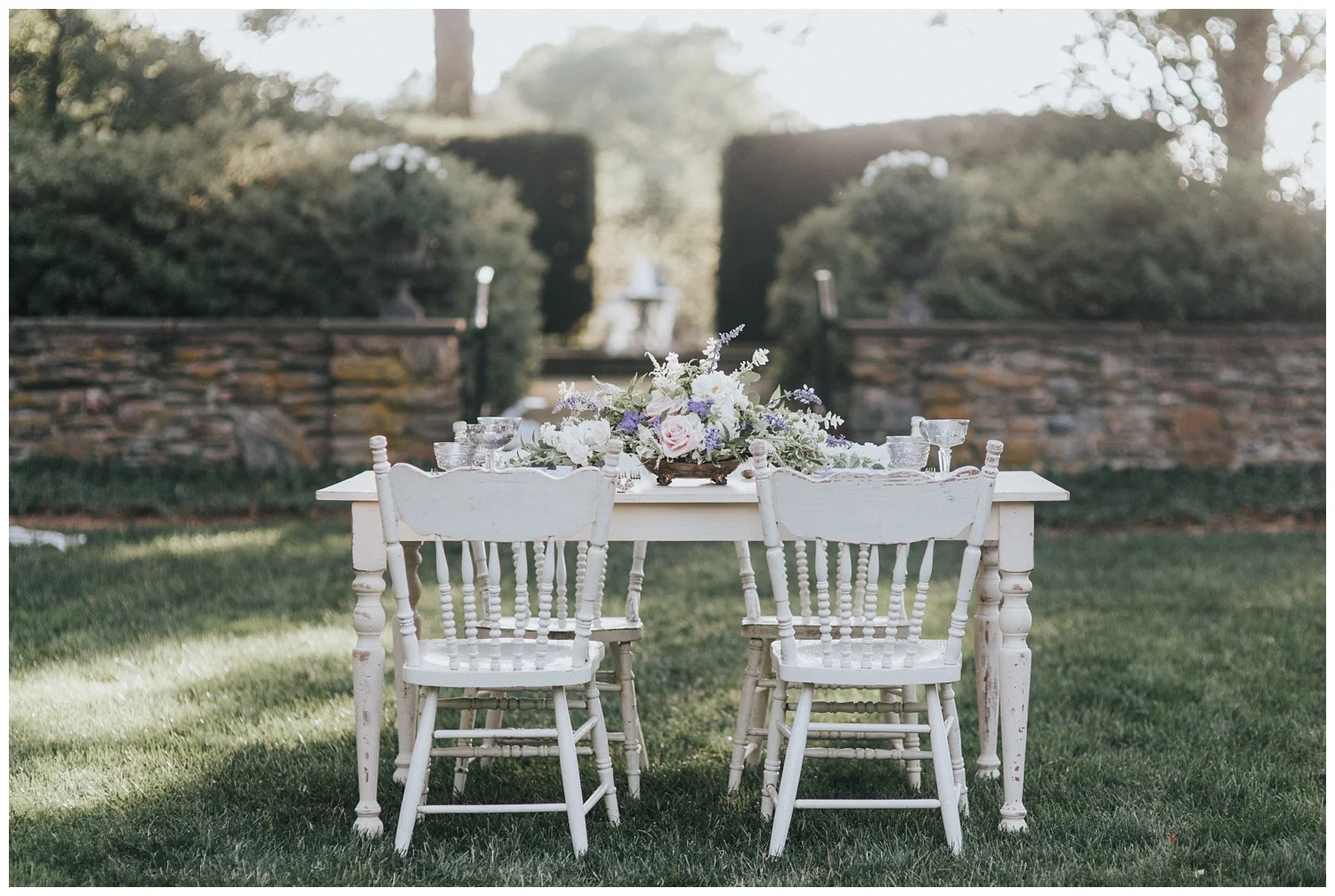 For the modern couple planning their wedding in NY, NJ + PA. Real weddings, engagements, inspiration + more!