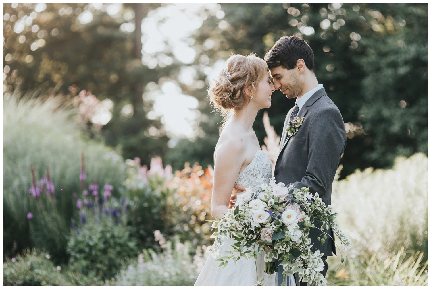 For the modern couple planning their wedding in NY, NJ + PA. Real weddings, engagements, inspiration + more!
