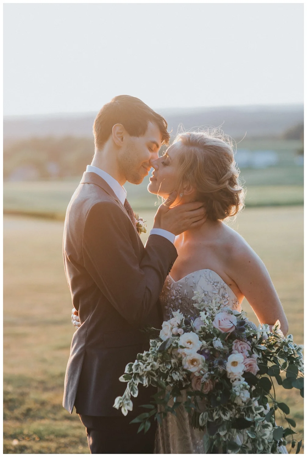 For the modern couple planning their wedding in NY, NJ + PA. Real weddings, engagements, inspiration + more!