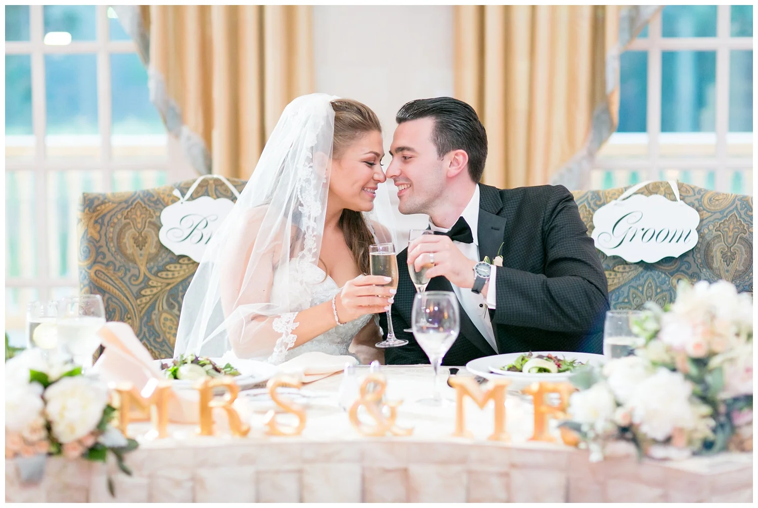 For the modern couple planning their wedding in NY, NJ + PA. Real weddings, engagements, inspiration + more!
