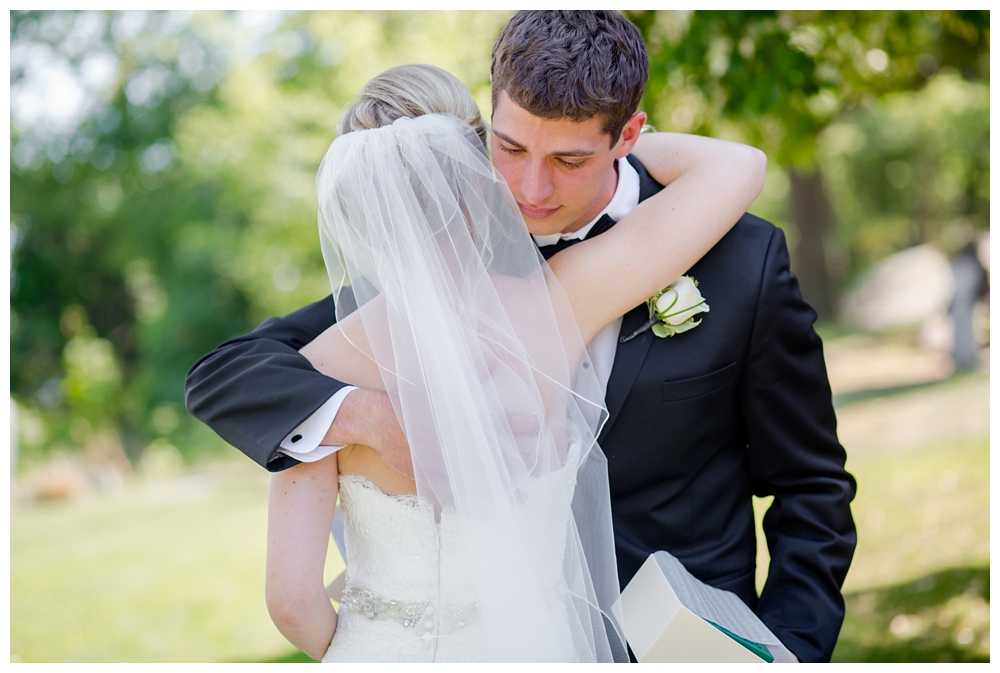 For the modern couple planning their wedding in NY, NJ + PA. Real weddings, engagements, inspiration + more!