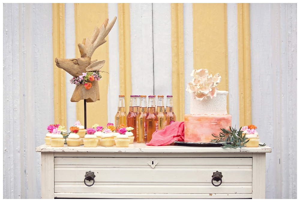 For the modern couple planning their wedding in NY, NJ + PA. Real weddings, engagements, inspiration + more!