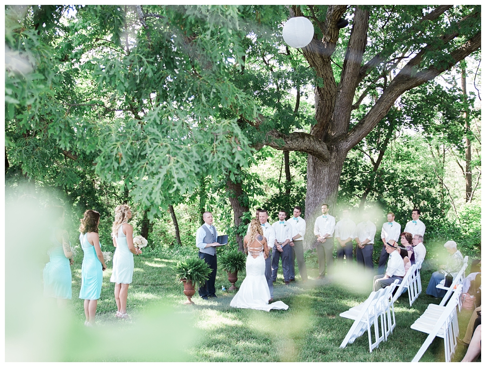 For the modern couple planning their wedding in NY, NJ + PA. Real weddings, engagements, inspiration + more!