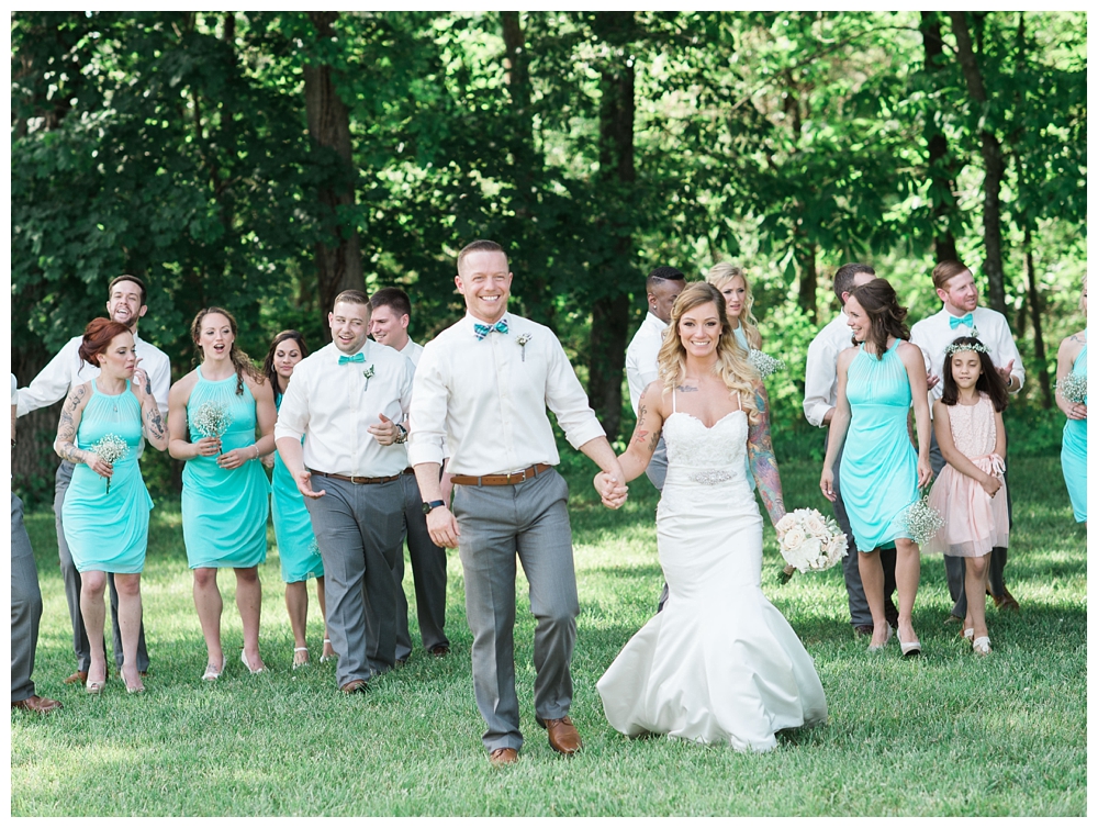 For the modern couple planning their wedding in NY, NJ + PA. Real weddings, engagements, inspiration + more!