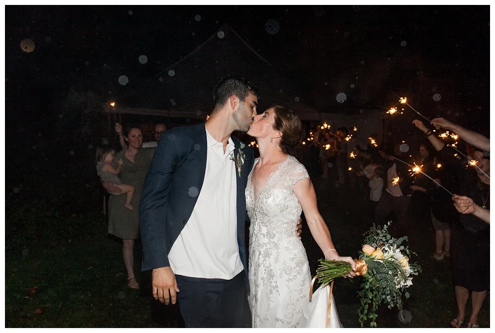 For the modern couple planning their wedding in NY, NJ + PA. Real weddings, engagements, inspiration + more!