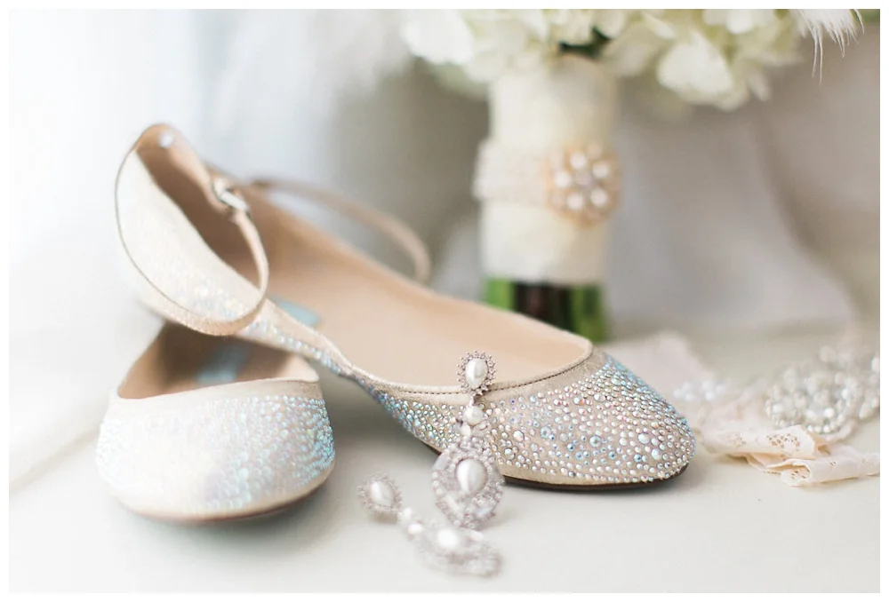 For the modern couple planning their wedding in NY, NJ + PA. Real weddings, engagements, inspiration + more!