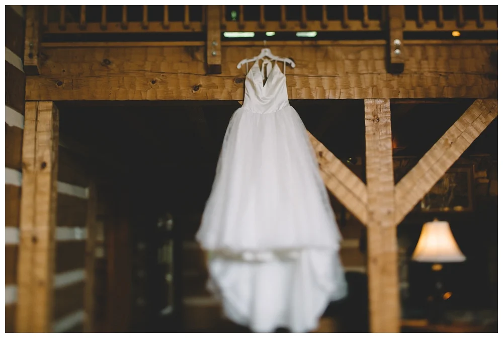 For the modern couple planning their wedding in NY, NJ + PA. Real weddings, engagements, inspiration + more!