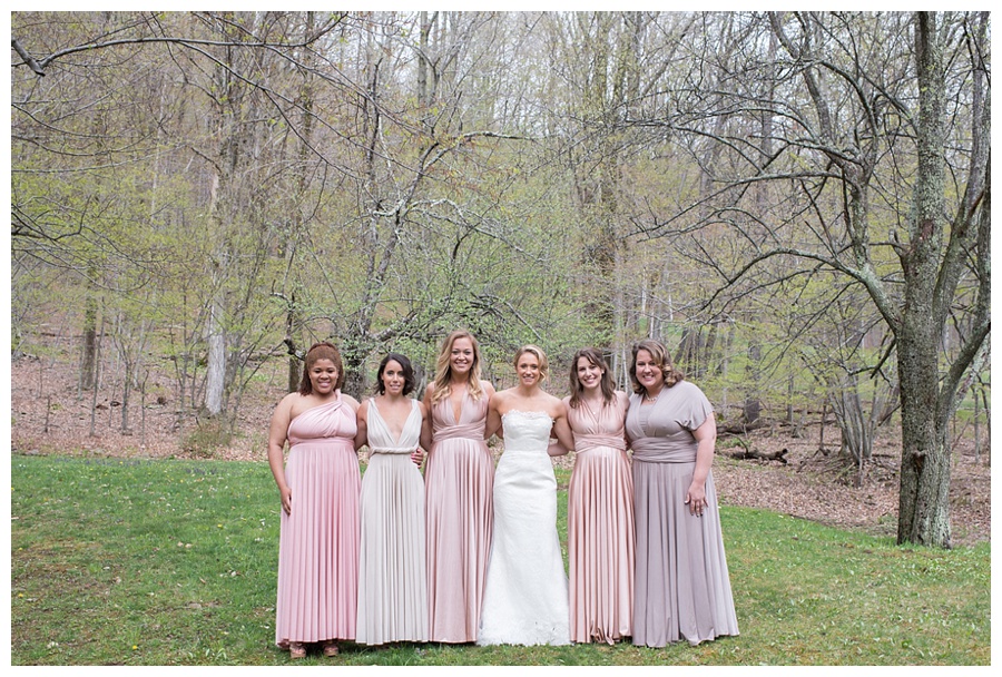 For the modern couple planning their wedding in NY, NJ + PA. Real weddings, engagements, inspiration + more!