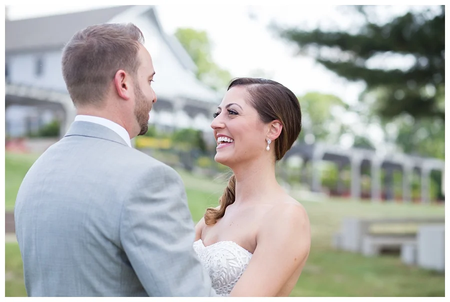 For the modern couple planning their wedding in NY, NJ + PA. Real weddings, engagements, inspiration + more!