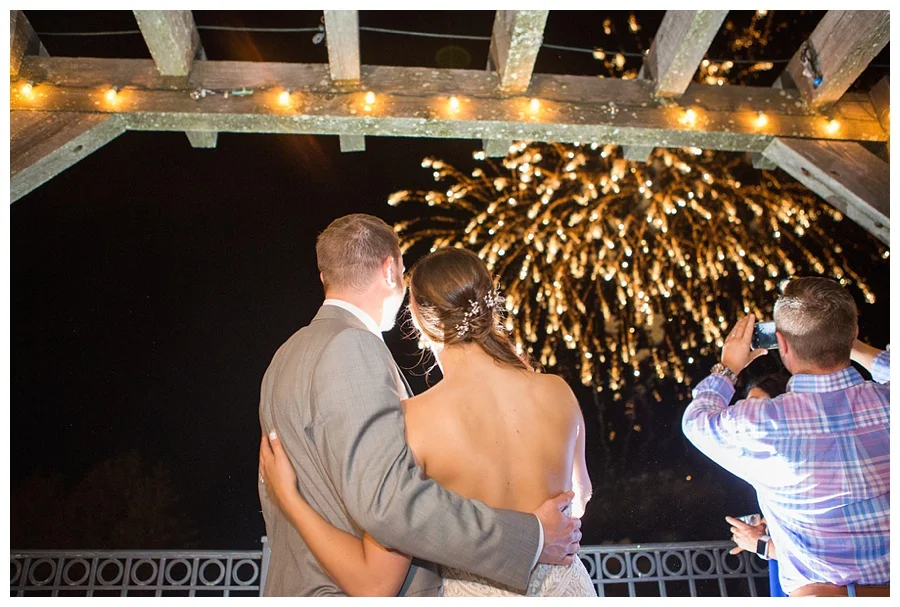 For the modern couple planning their wedding in NY, NJ + PA. Real weddings, engagements, inspiration + more!
