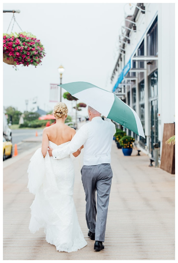 For the modern couple planning their wedding in NY, NJ + PA. Real weddings, engagements, inspiration + more!
