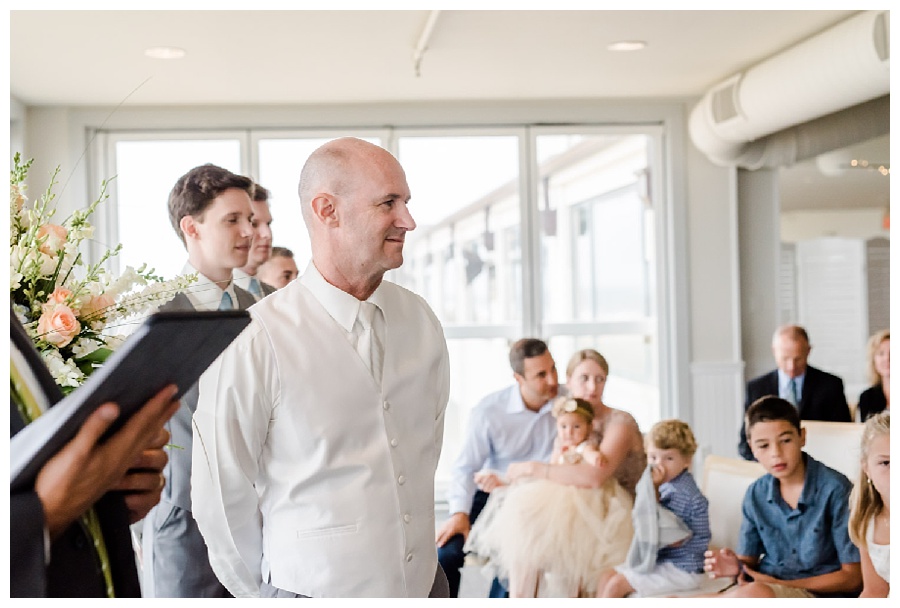 For the modern couple planning their wedding in NY, NJ + PA. Real weddings, engagements, inspiration + more!
