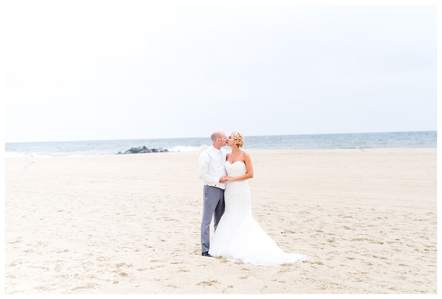 For the modern couple planning their wedding in NY, NJ + PA. Real weddings, engagements, inspiration + more!