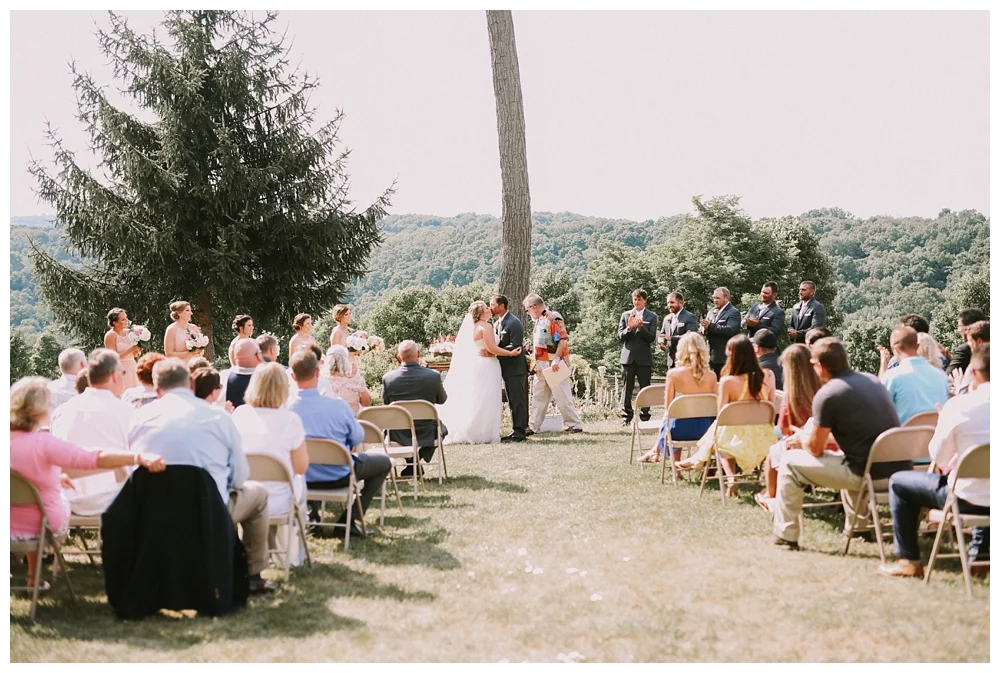 For the modern couple planning their wedding in NY, NJ + PA. Real weddings, engagements, inspiration + more!