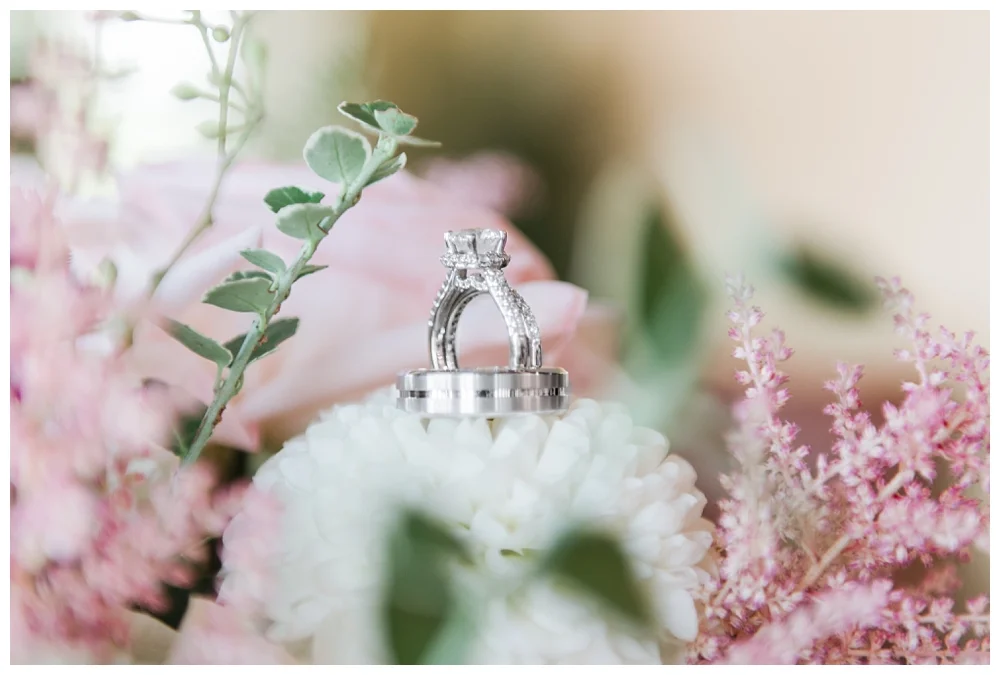 For the modern couple planning their wedding in NY, NJ + PA. Real weddings, engagements, inspiration + more!