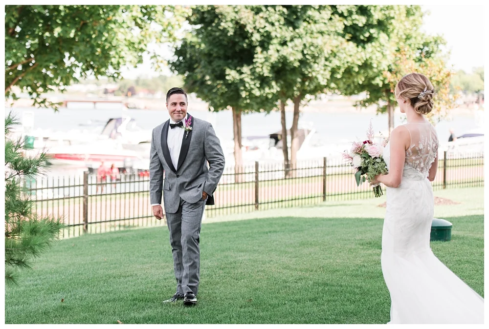 For the modern couple planning their wedding in NY, NJ + PA. Real weddings, engagements, inspiration + more!