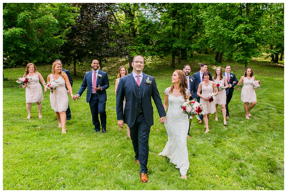 For the modern couple planning their wedding in NY, NJ + PA. Real weddings, engagements, inspiration + more!