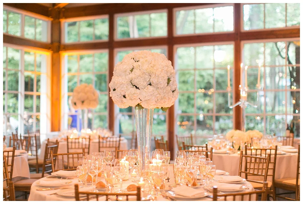 For the modern couple planning their wedding in NY, NJ + PA. Real weddings, engagements, inspiration + more!
