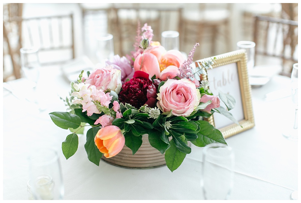 For the modern couple planning their wedding in NY, NJ + PA. Real weddings, engagements, inspiration + more!