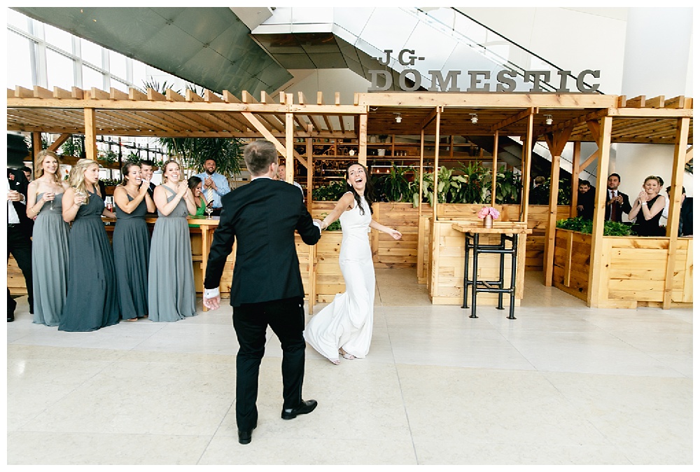 For the modern couple planning their wedding in NY, NJ + PA. Real weddings, engagements, inspiration + more!