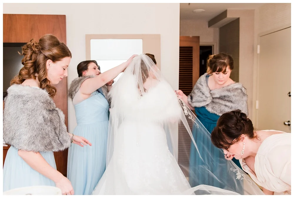 For the modern couple planning their wedding in NY, NJ + PA. Real weddings, engagements, inspiration + more!