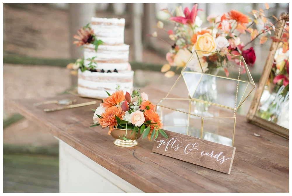 For the modern couple planning their wedding in NY, NJ + PA. Real weddings, engagements, inspiration + more!