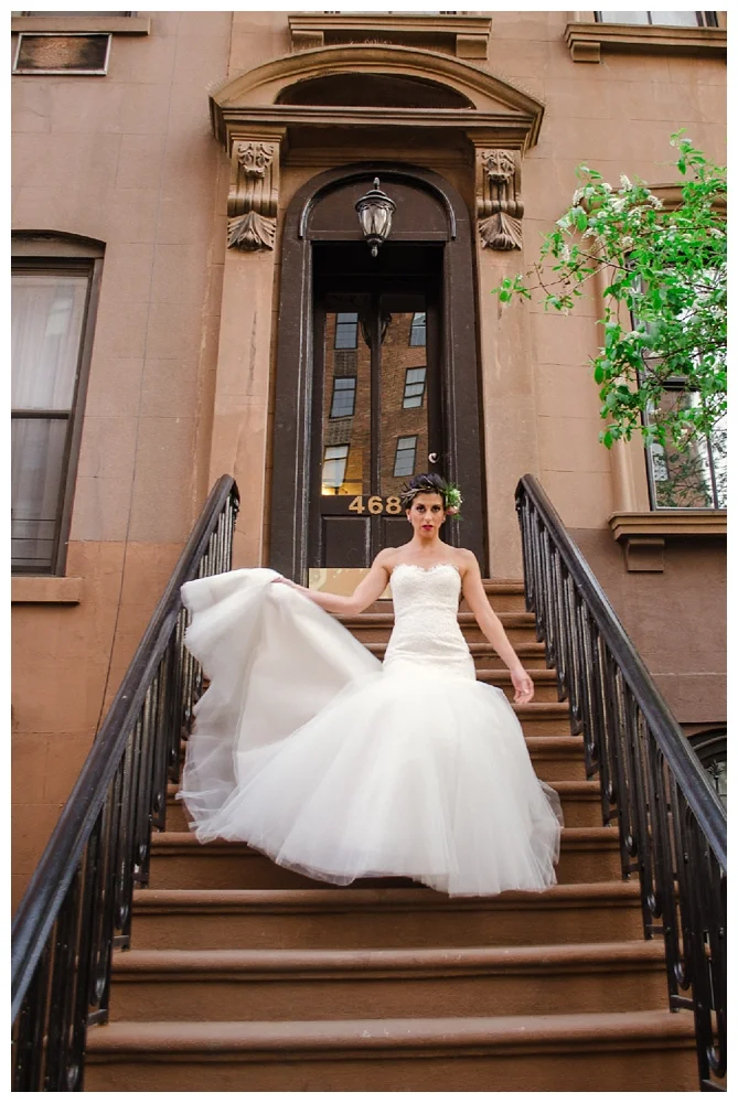 New York Wedding Inspiration | New York City | Real weddings, engagements and inspiration for the modern NY Bride | www.redoakweddings.com