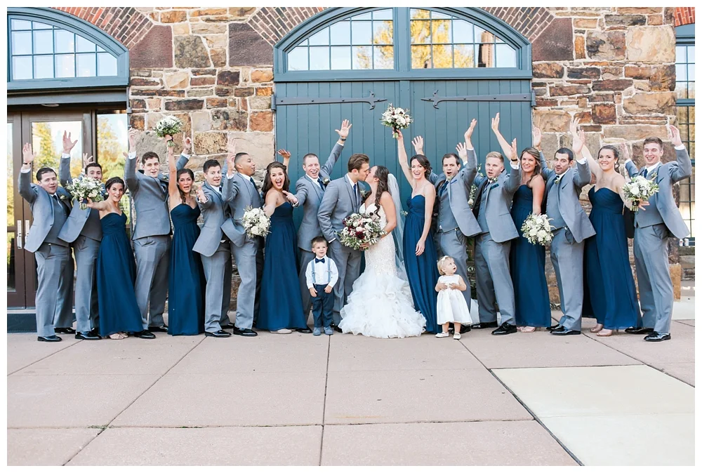 Pennsylvania Weddings | Phoenixville Foundry | Real weddings, engagements and inspiration for the modern PA Bride | www.redoakweddings.com