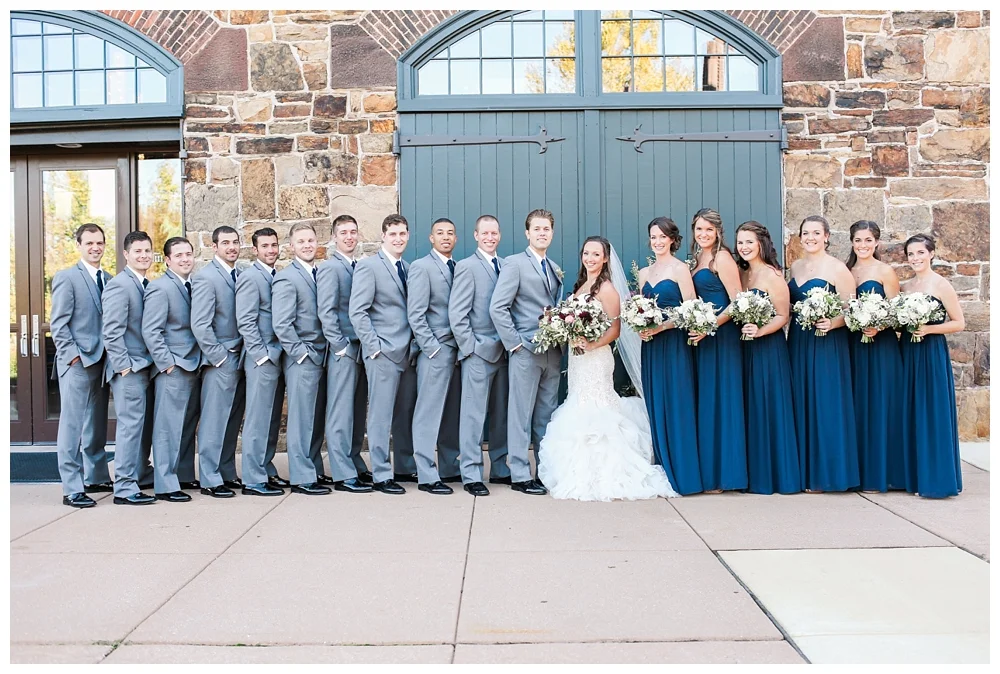 Pennsylvania Weddings | Phoenixville Foundry | Real weddings, engagements and inspiration for the modern PA Bride | www.redoakweddings.com