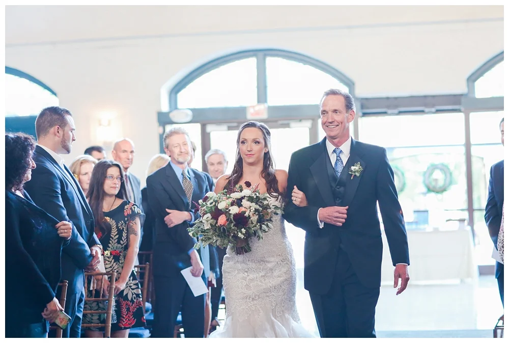 Pennsylvania Weddings | Phoenixville Foundry | Real weddings, engagements and inspiration for the modern PA Bride | www.redoakweddings.com