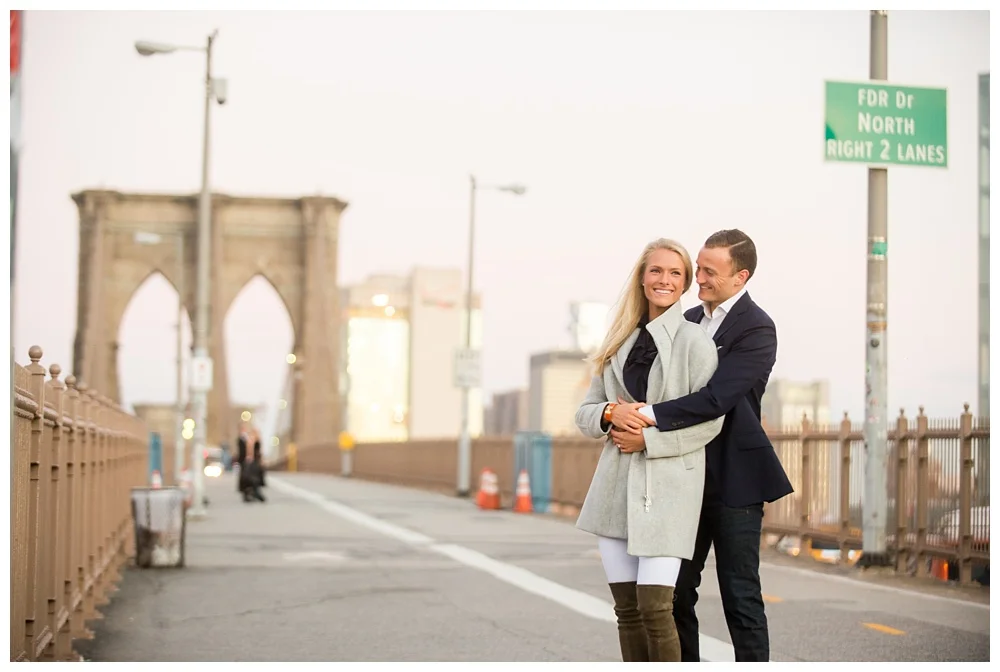 New York Engagement | Brooklyn Bridge, NY, NY | Real weddings, engagements and inspiration for the modern NY Bride | www.redoakweddings.com