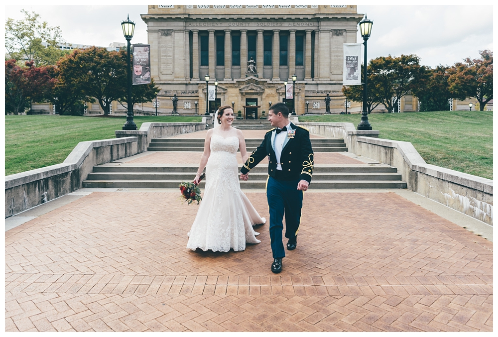 Pennsylvania Weddings | Pittsburgh, PA | Real weddings, engagements and inspiration for the modern PA Bride | www.redoakweddings.com