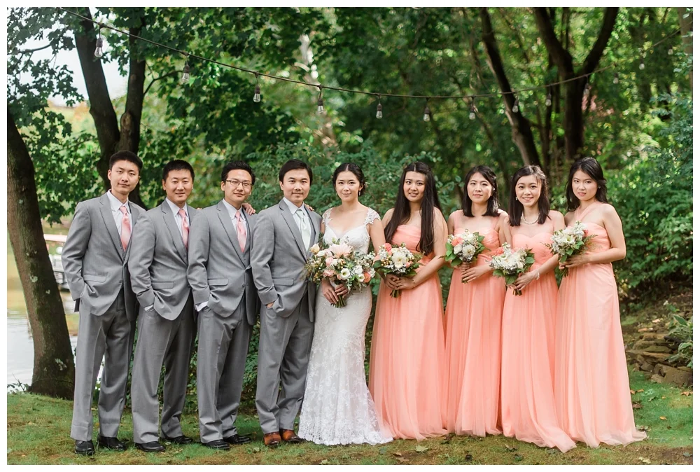 Pennsylvania Weddings | Pittsburgh, PA | Real weddings, engagements and inspiration for the modern PA Bride | www.redoakweddings.com