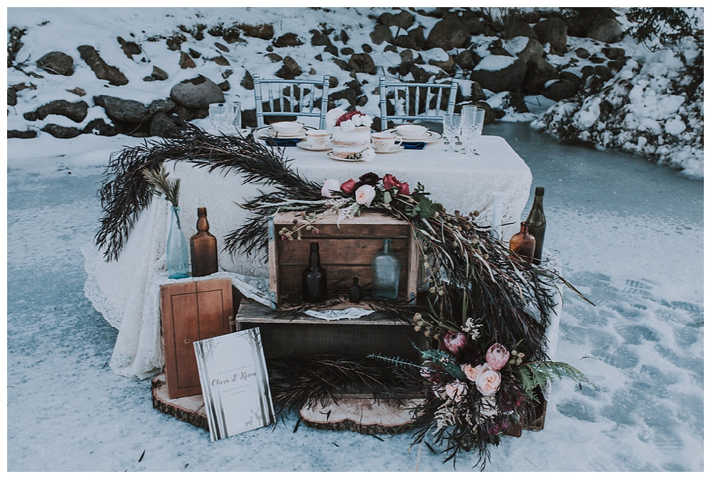 New York Wedding Inspiration | Jimbo's Club At The Point, Brant Lake, NY | Real weddings, engagements and inspiration for the modern NY Bride | www.redoakweddings.com