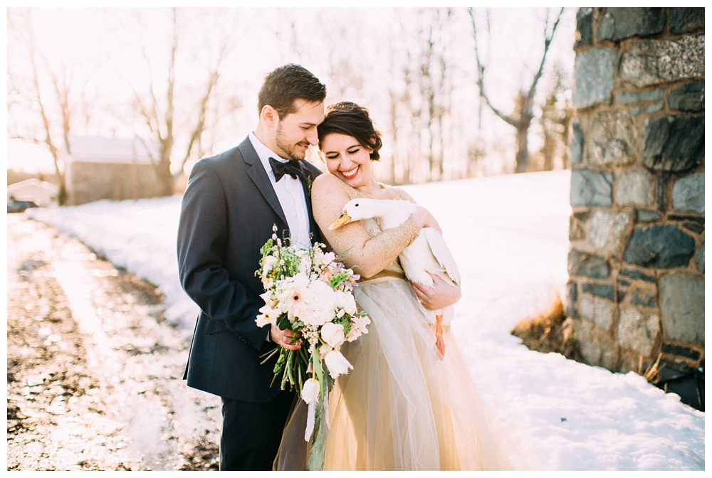 Winter Wedding Inspiration | Pennsylvania | Real weddings, engagements and inspiration for the modern PA Bride | www.redoakweddings.com