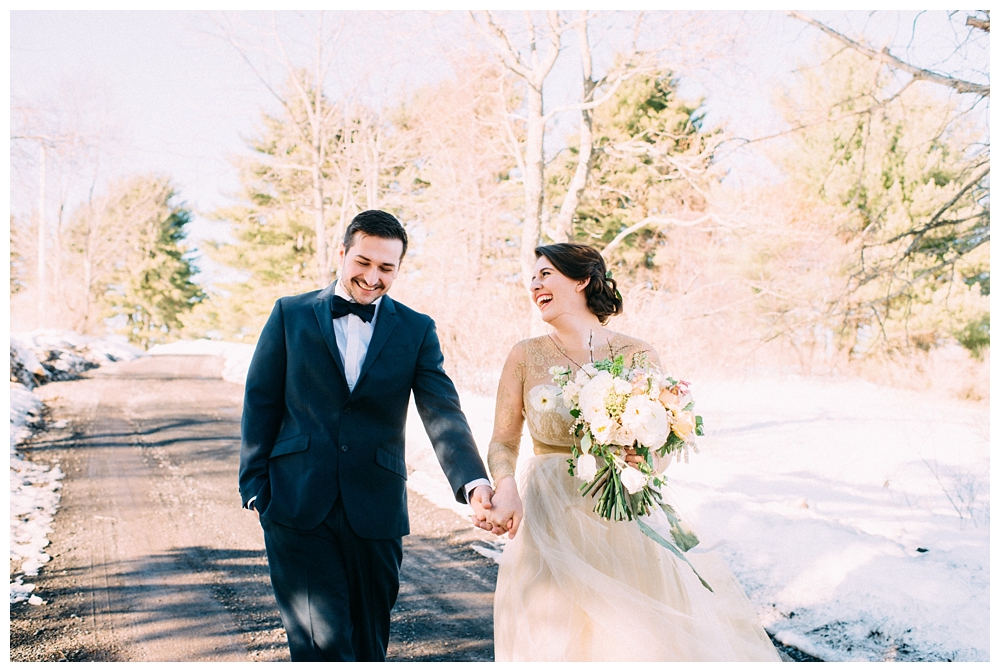 Winter Wedding Inspiration | Pennsylvania | Real weddings, engagements and inspiration for the modern PA Bride | www.redoakweddings.com