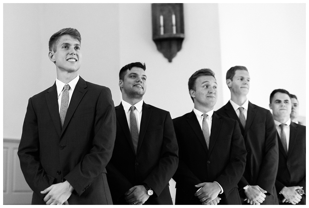Pennsylvania Weddings | Historic Poole Forge Inc, Narvon, PA | Real weddings, engagements and inspiration for the modern PA Bride | www.redoakweddings.com