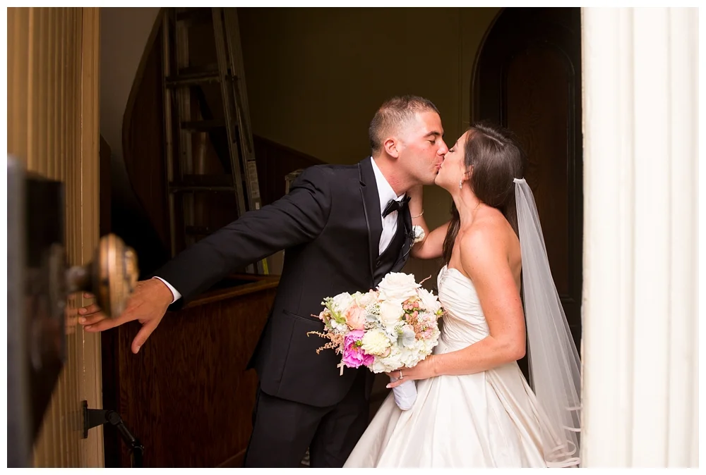 New York Weddings | 90 State, Albany, NY | Real weddings, engagements and inspiration for the modern NY Bride | www.redoakweddings.com