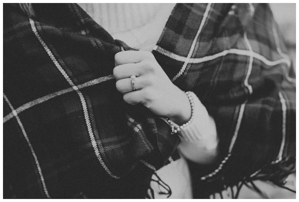 Pennsylvania Engagements | Lancaster PA | Real weddings, engagements and inspiration for the modern PA Bride | www.redoakweddings.com