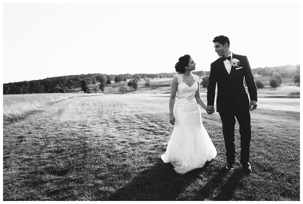 Pennsylvania Weddings | Country Club of Scranton, PA | Real weddings, engagements and inspiration for the modern PA Bride | www.redoakweddings.com