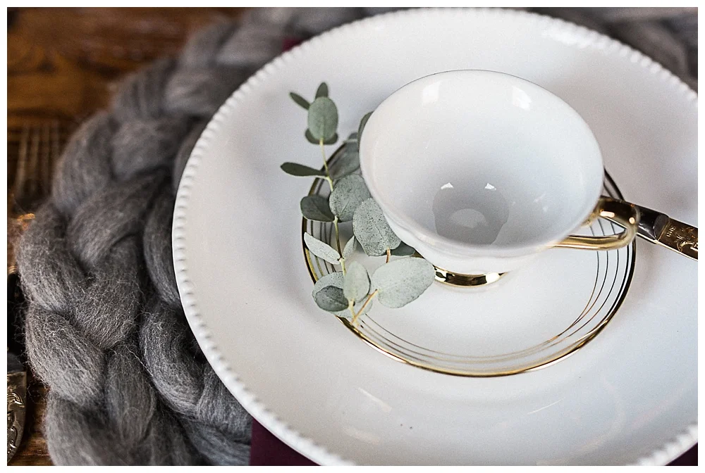 Pennsylvania Weddings | Pheonixville, PA | Real weddings, engagements and inspiration for the modern PA Bride | www.redoakweddings.com